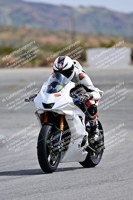 media/Mar-10-2024-TrackXperience (Sun) [[cef06d0f9a]]/Group 3/Session 4 (Turn 14)/